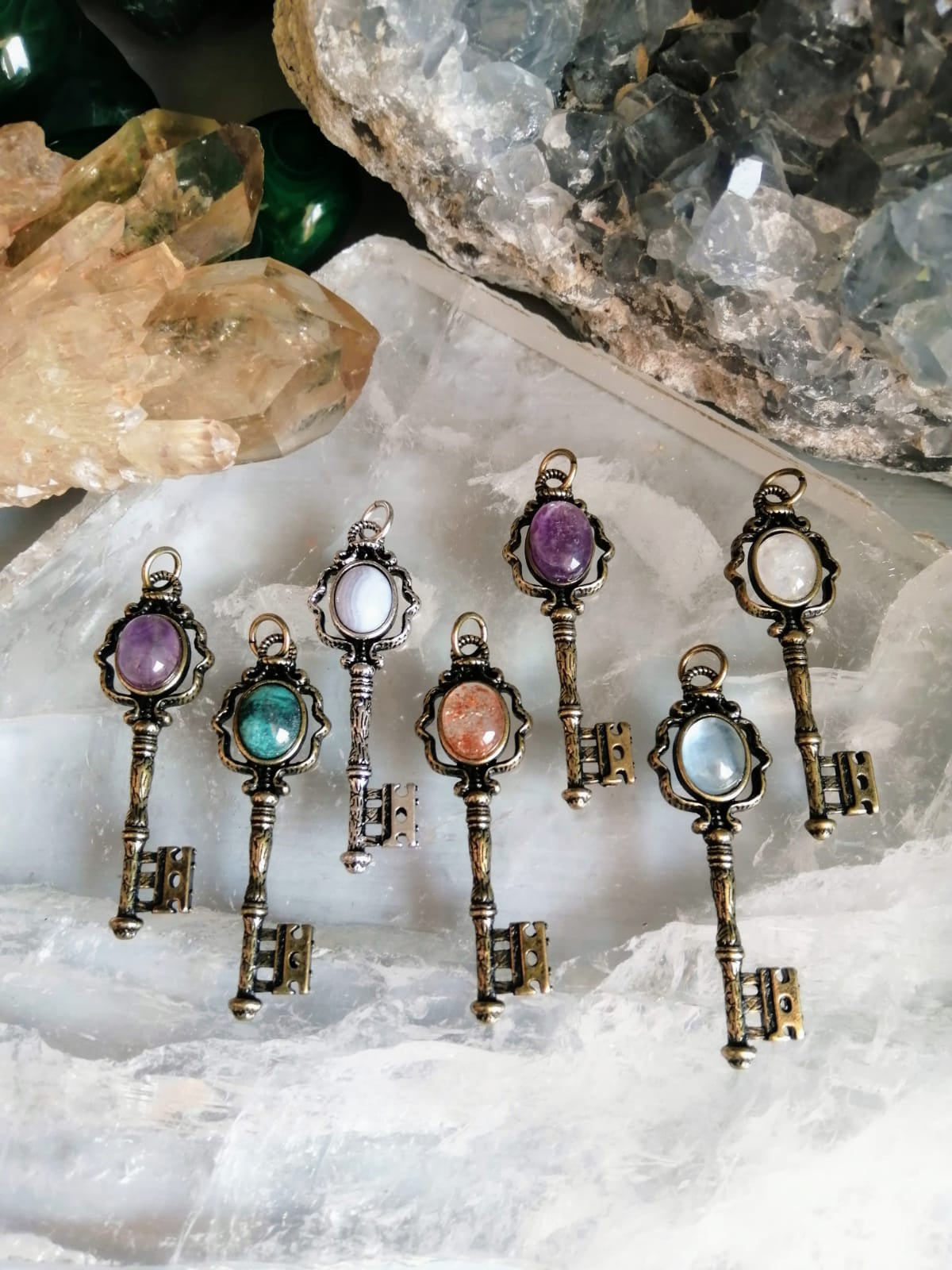 Antique Crystal Key Pendant – Holly Holistic
